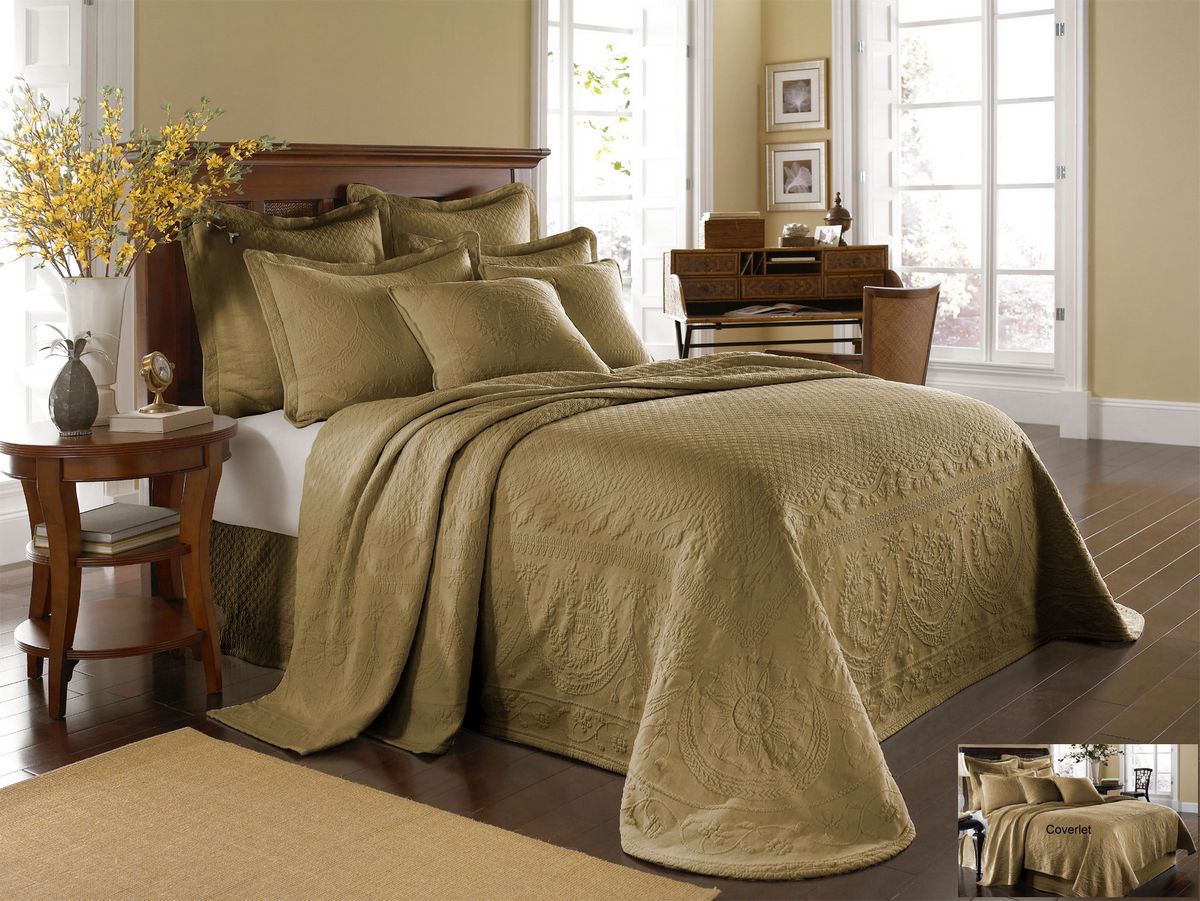 King Charles Birch Matelasse by Historic Charleston Collection