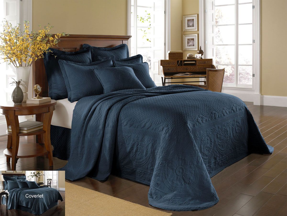 Lilien Black Sheet Set (Capri Solid Powder) Full