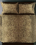 Leopard by Aiva