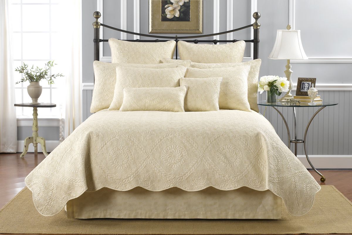 Bella by Donna Sharp Quilts by Donna Sharp Quilts