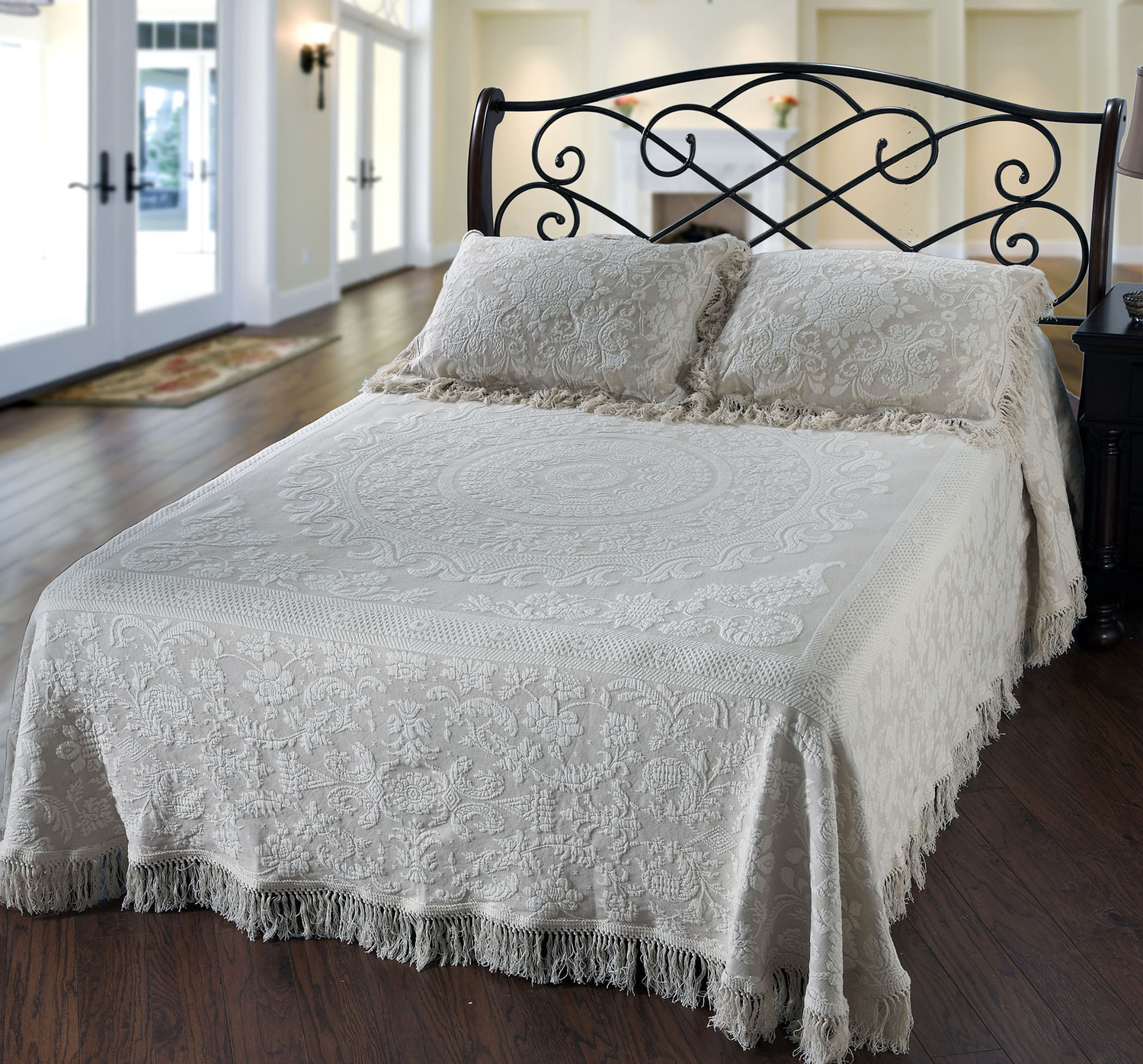 Queen Elizabeth Mastelasse by Maine Heritage Weavers