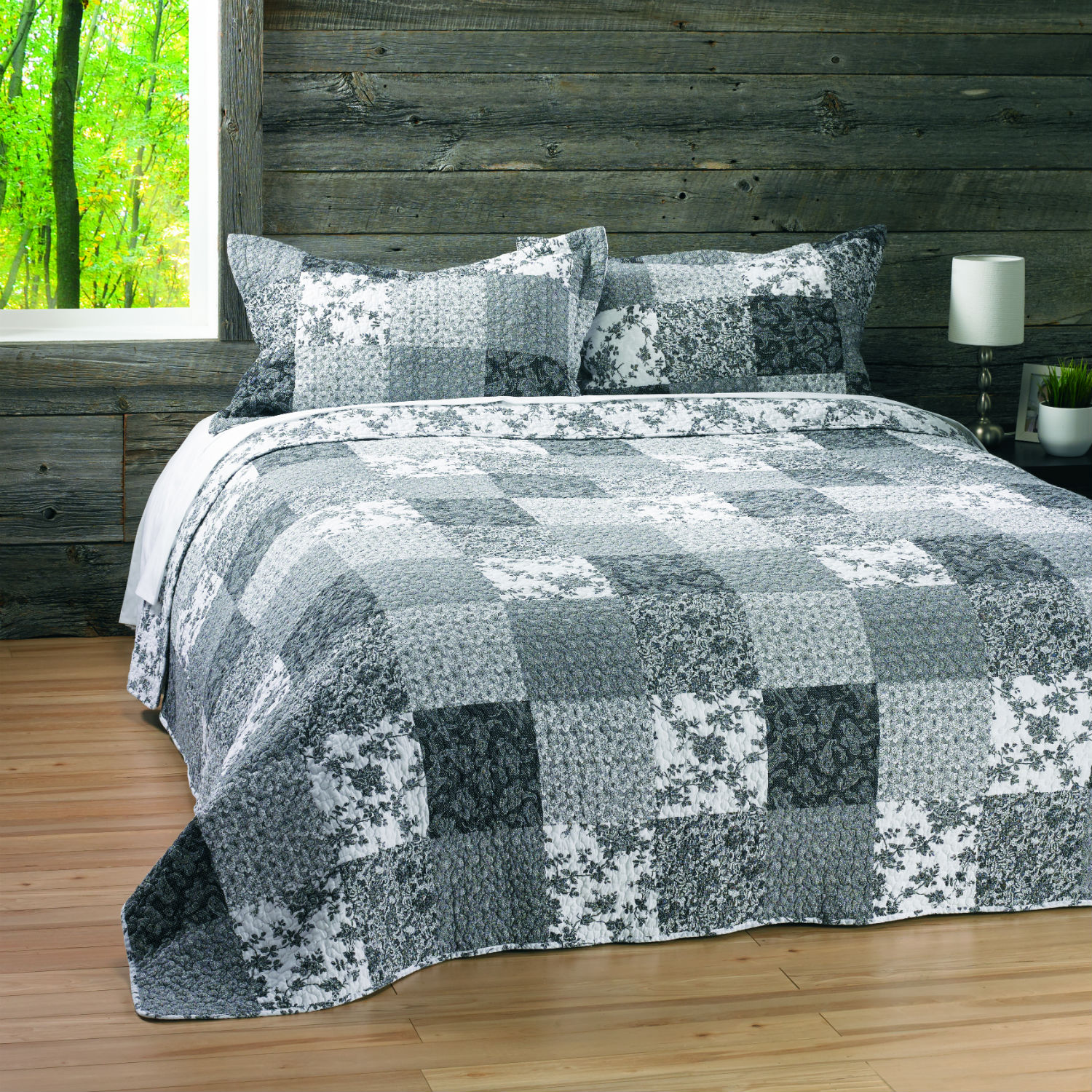 Denise by H.B. Brunelli - BeddingSuperStore.com