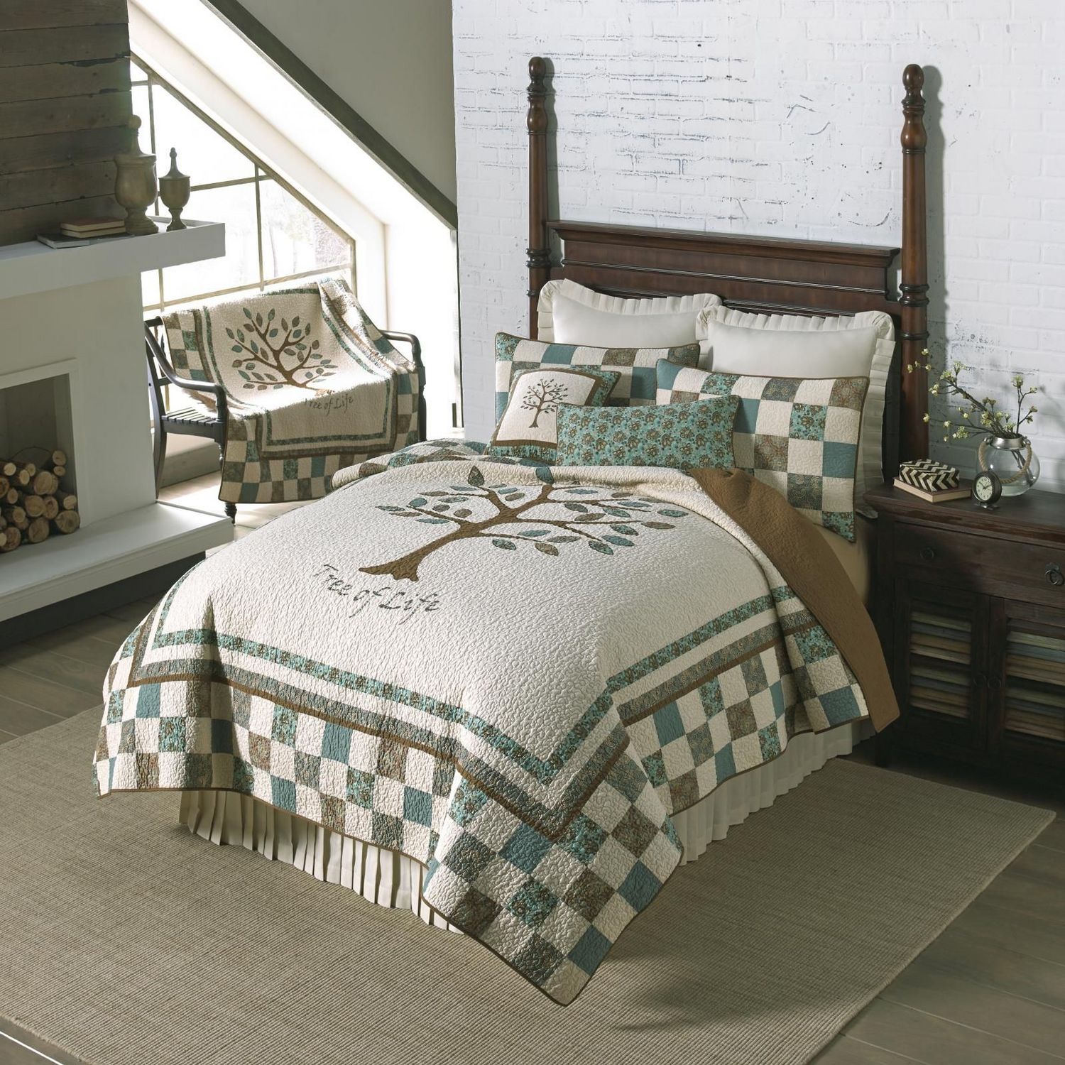 Vintage Tree of Life by Donna Sharp Quilts