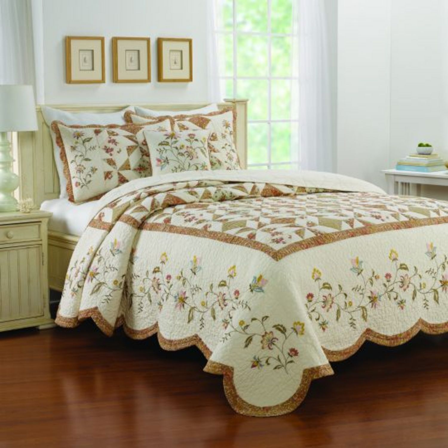 Caroline Bedspread by Nostalgia Heirloom