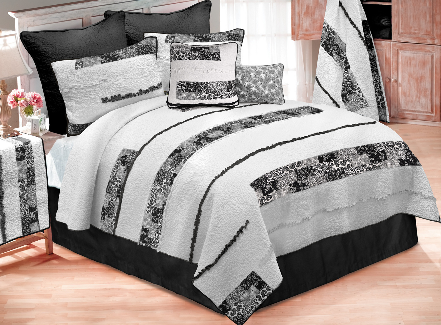 Windsor Stripe by Donna Sharp Quilts