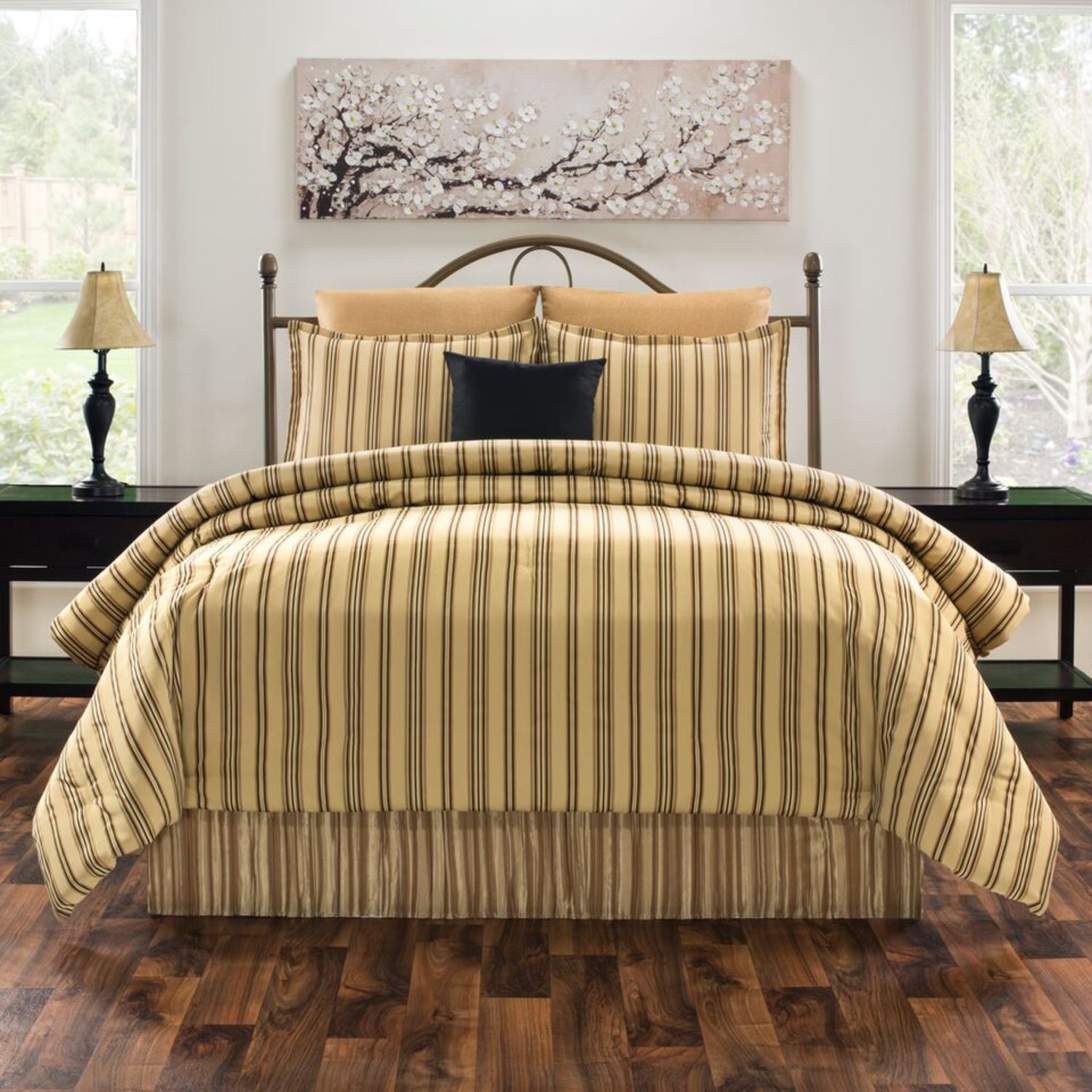 LeMans by Victor Mill