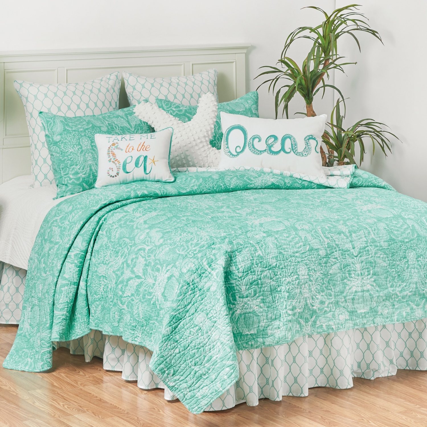 Turquoise Bay by C&F Quilts