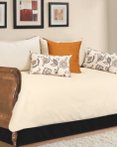 Classique Daybed by Riverbrook Home Bedding
